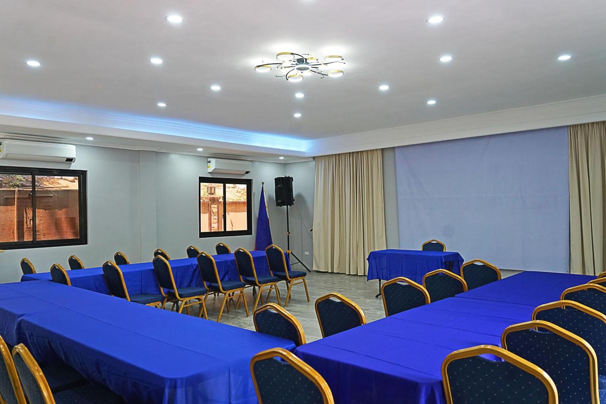 Bella Vista Resort Naguilian Bagian luar foto